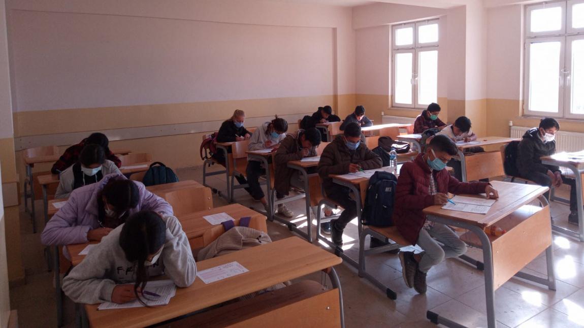 8. Sınıflara Yönelik Seviye Tespit Sınavı Yapıldı